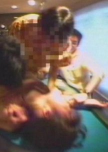 地下レイプ集団 抉られた裸身　